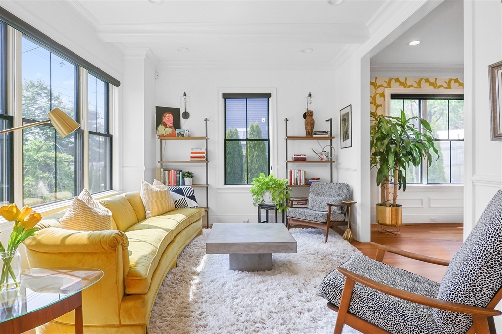 1473 Great Plain Ave