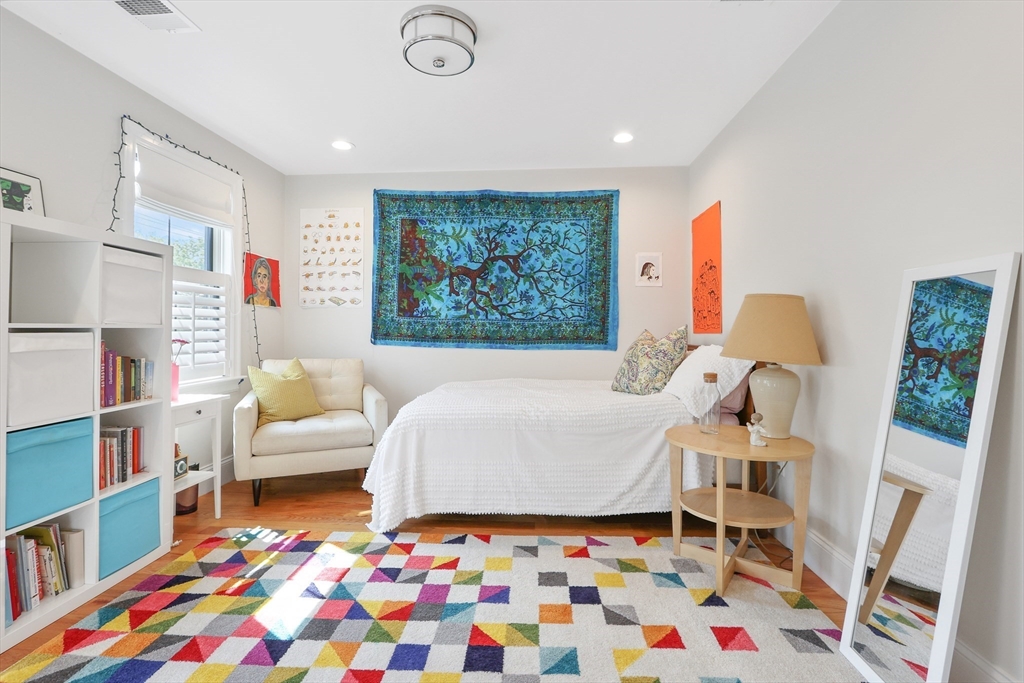 1473 Great Plain Ave