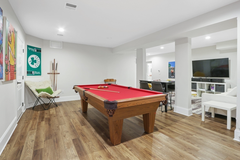 1473 Great Plain Ave