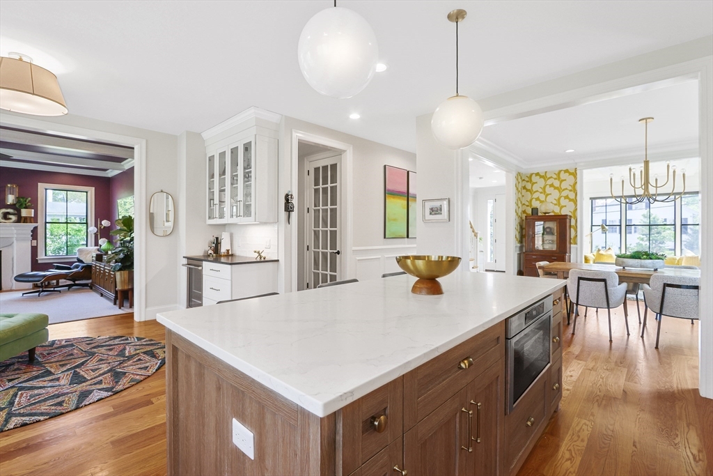 1473 Great Plain Ave