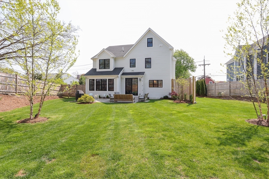 1473 Great Plain Ave