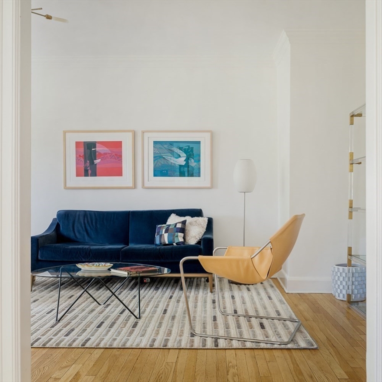 393 Broadway # 24