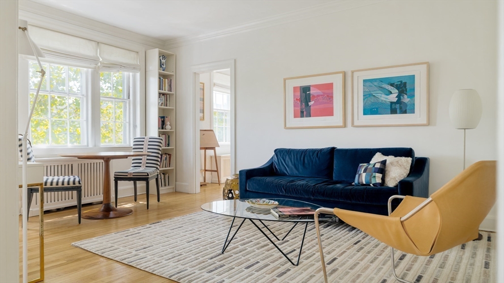 393 Broadway # 24