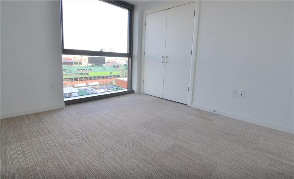 1282 Boylston St # 729