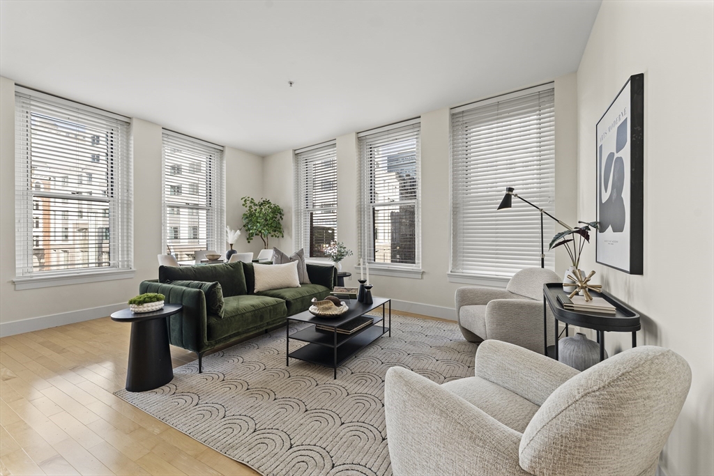 70 Lincoln Street # L312