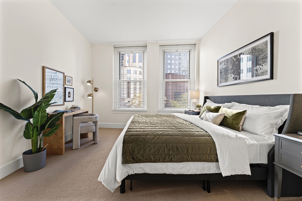 70 Lincoln Street # L312