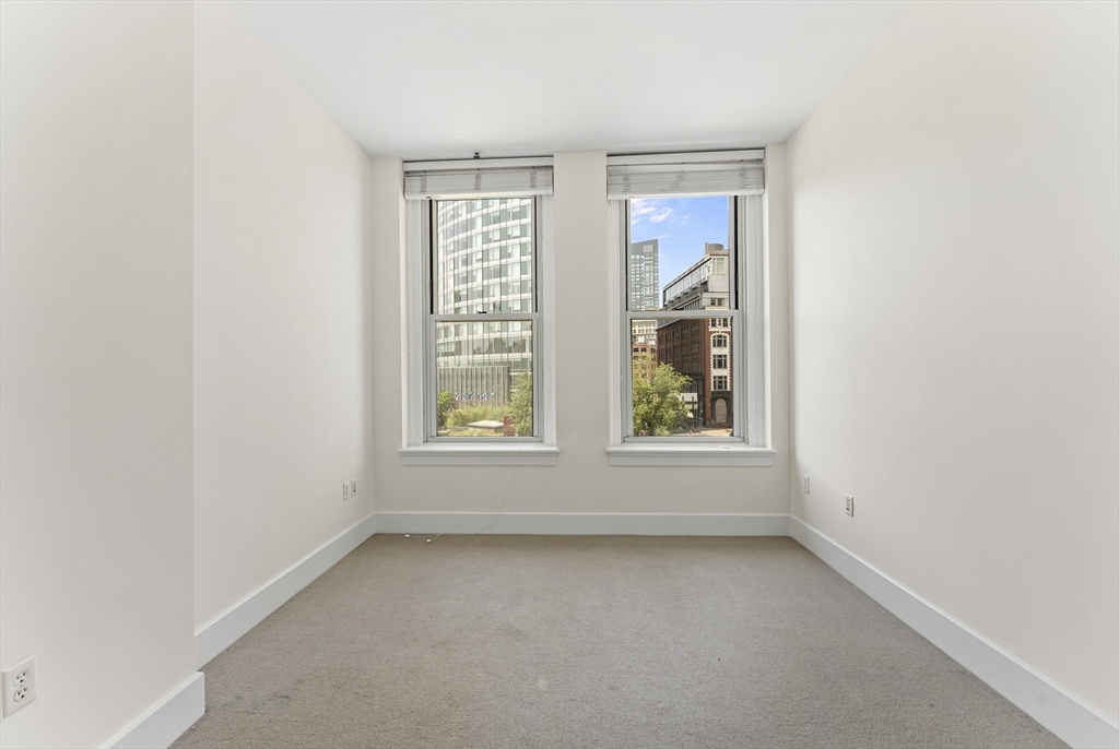 70 Lincoln Street # L312