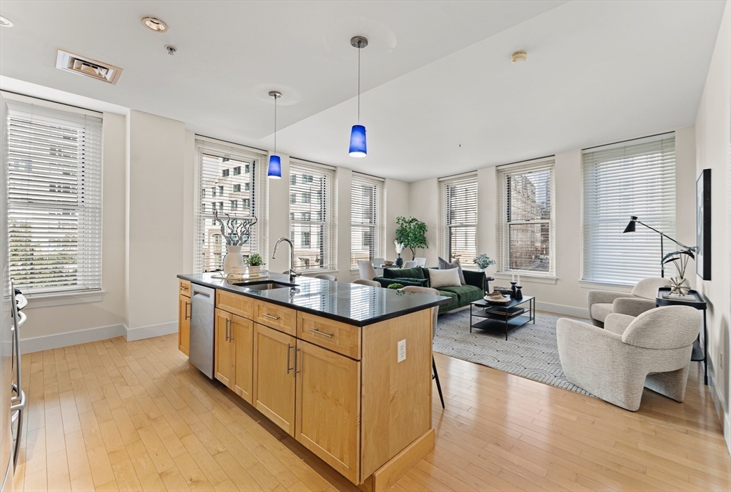 70 Lincoln Street # L312