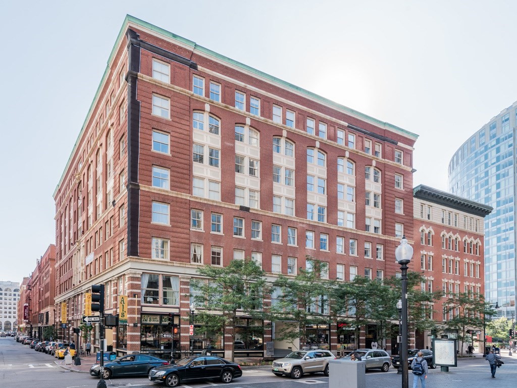 181 Essex # E205
