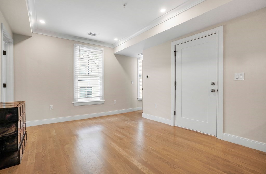32 Blaine Street # 3