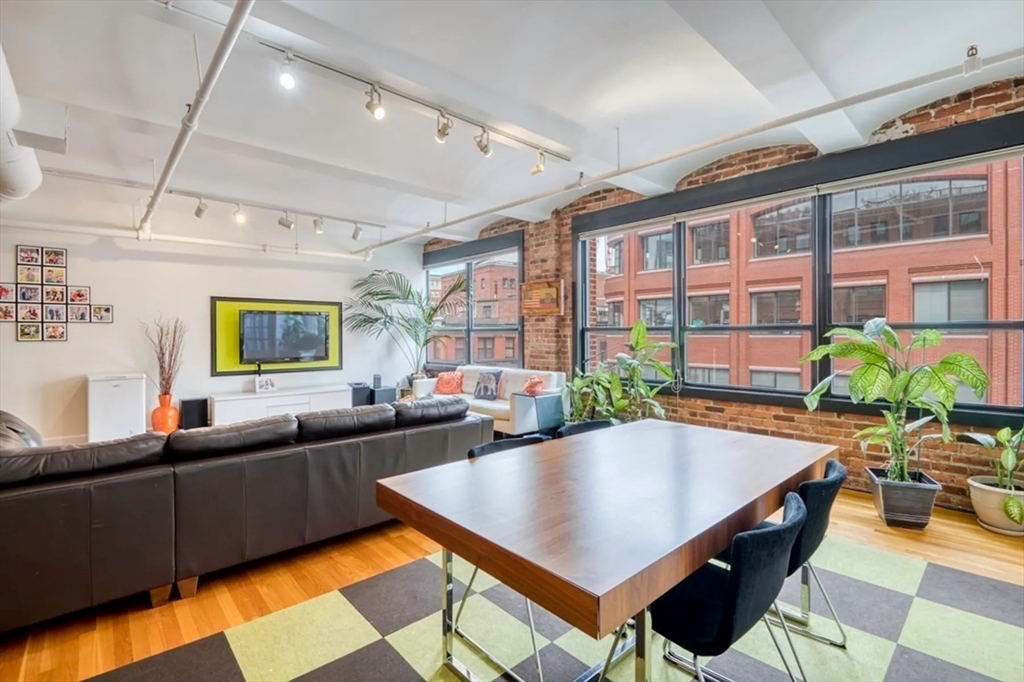 121 Beach Street # 602