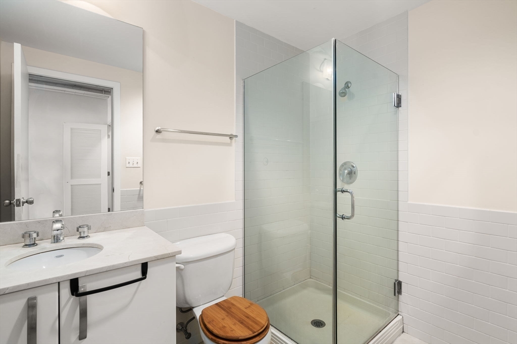 210 South St. # 3 Unit: 9-3
