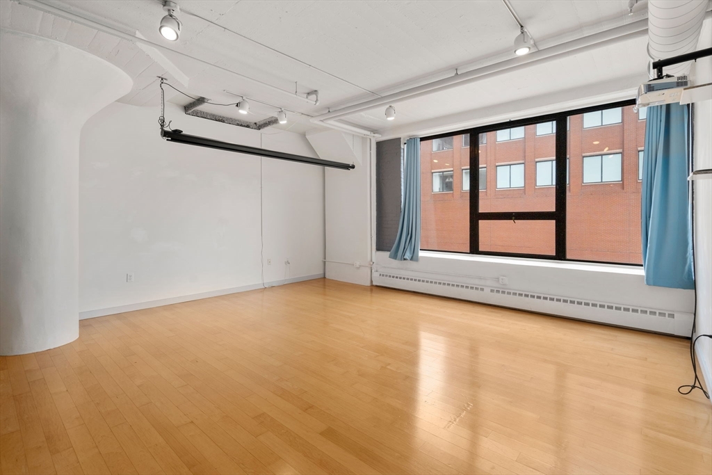 210 South St. # 3 Unit: 9-3