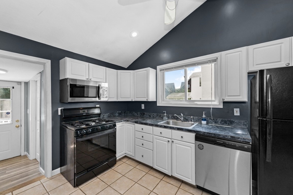 55 Cottage St # 1