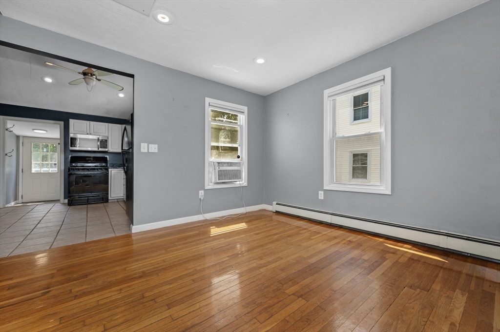 55 Cottage St # 1
