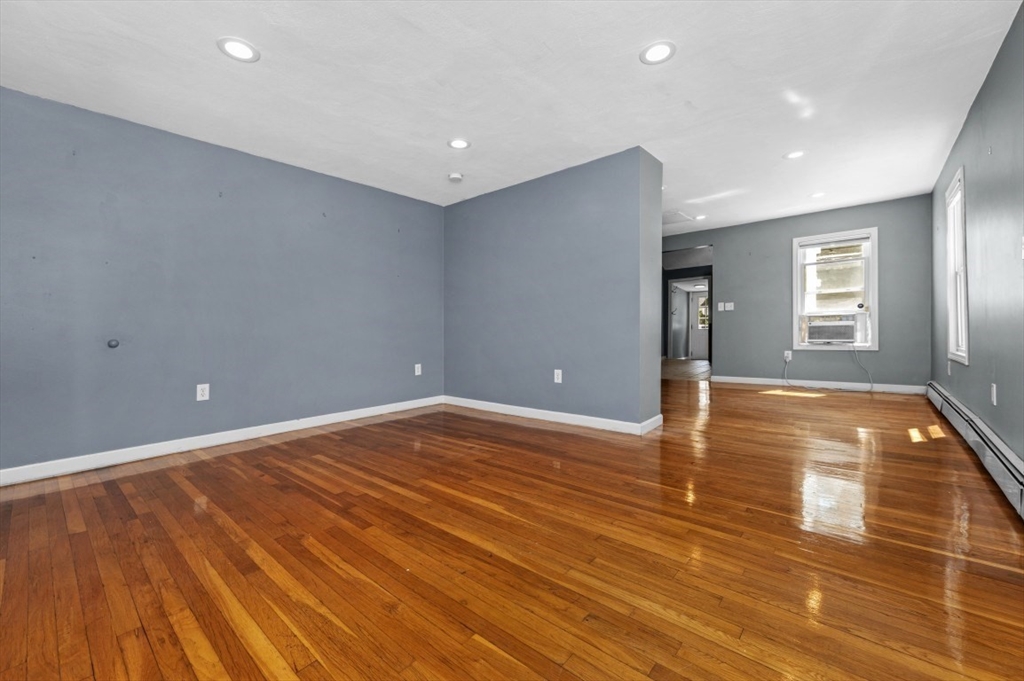 55 Cottage St # 1