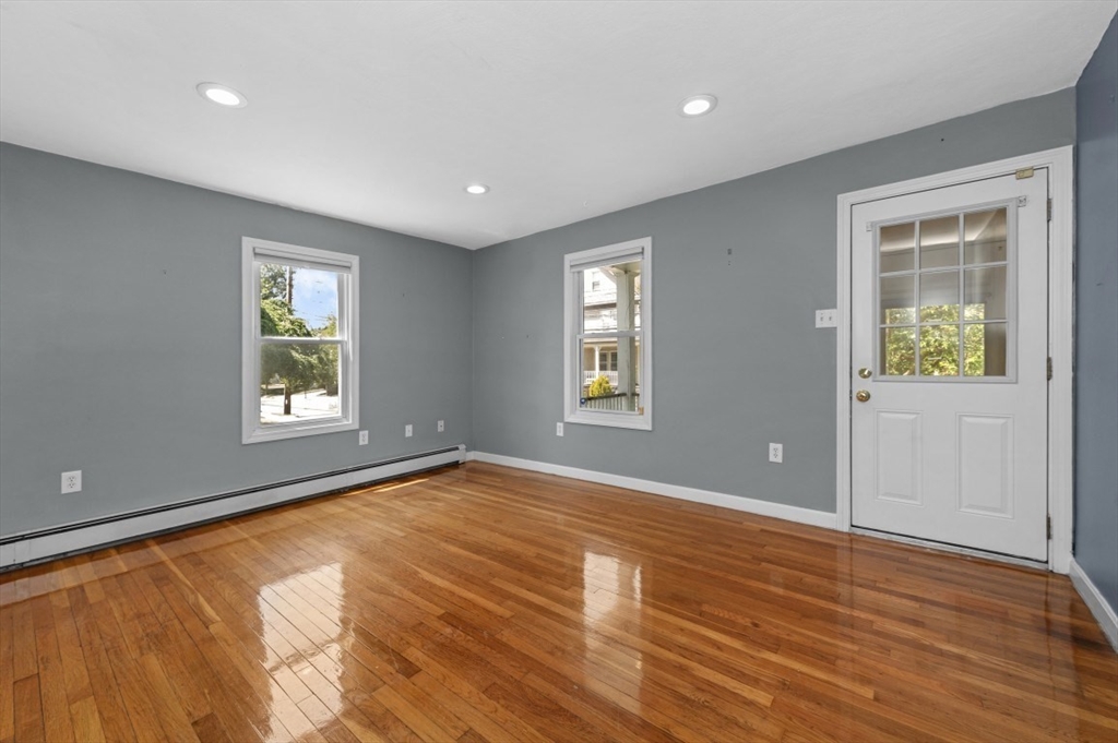 55 Cottage St # 1
