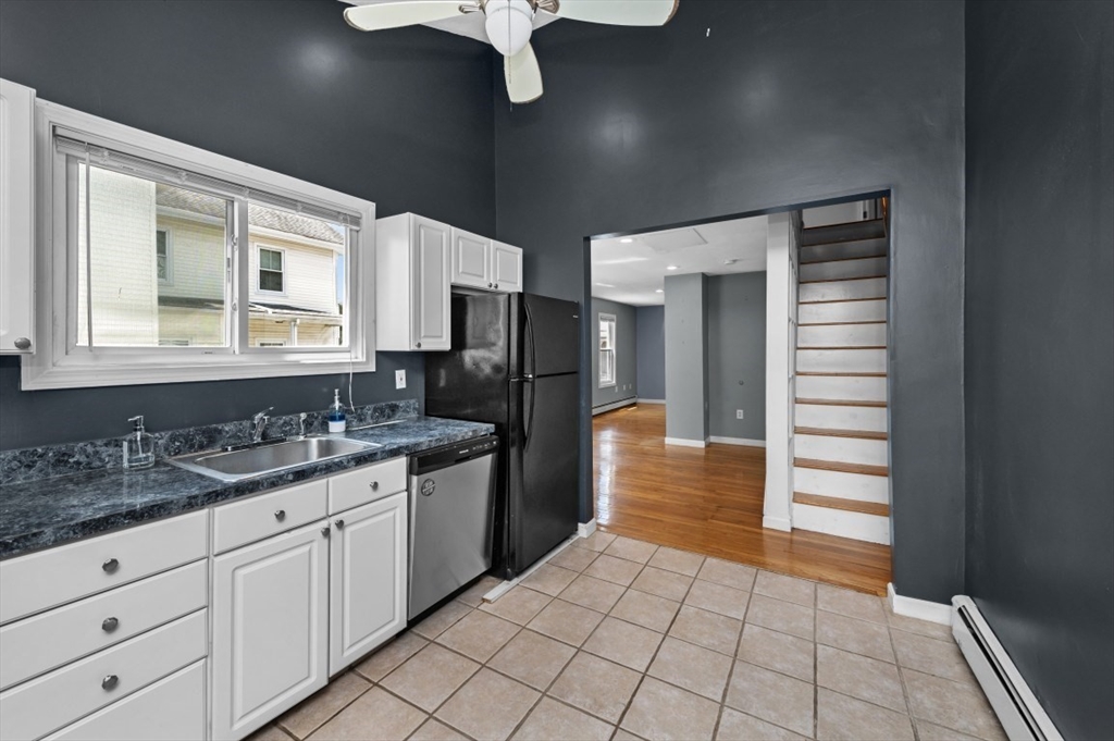 55 Cottage St # 1