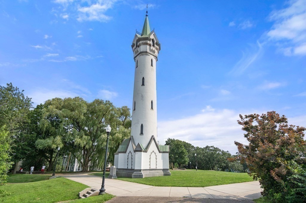 1 Fort Avenue Terrace # 2