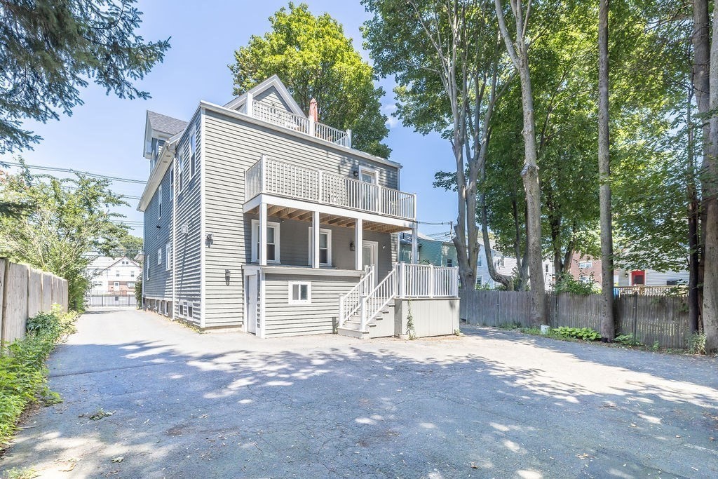 46 Gardner St. # 1