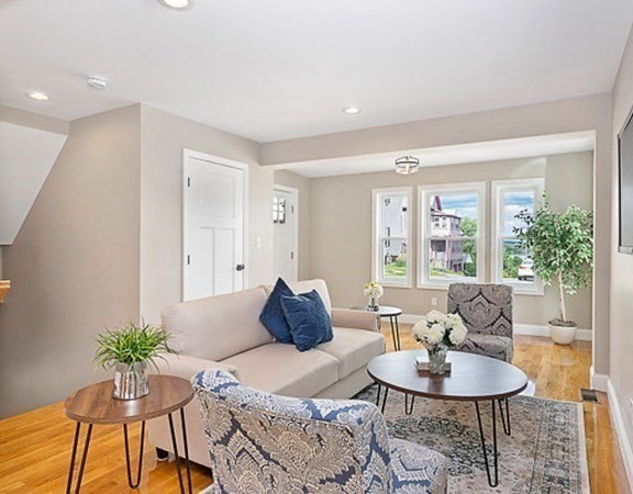 68 Edward Street # 1