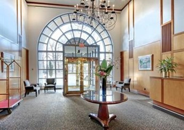 170 Tremont Street # 1006