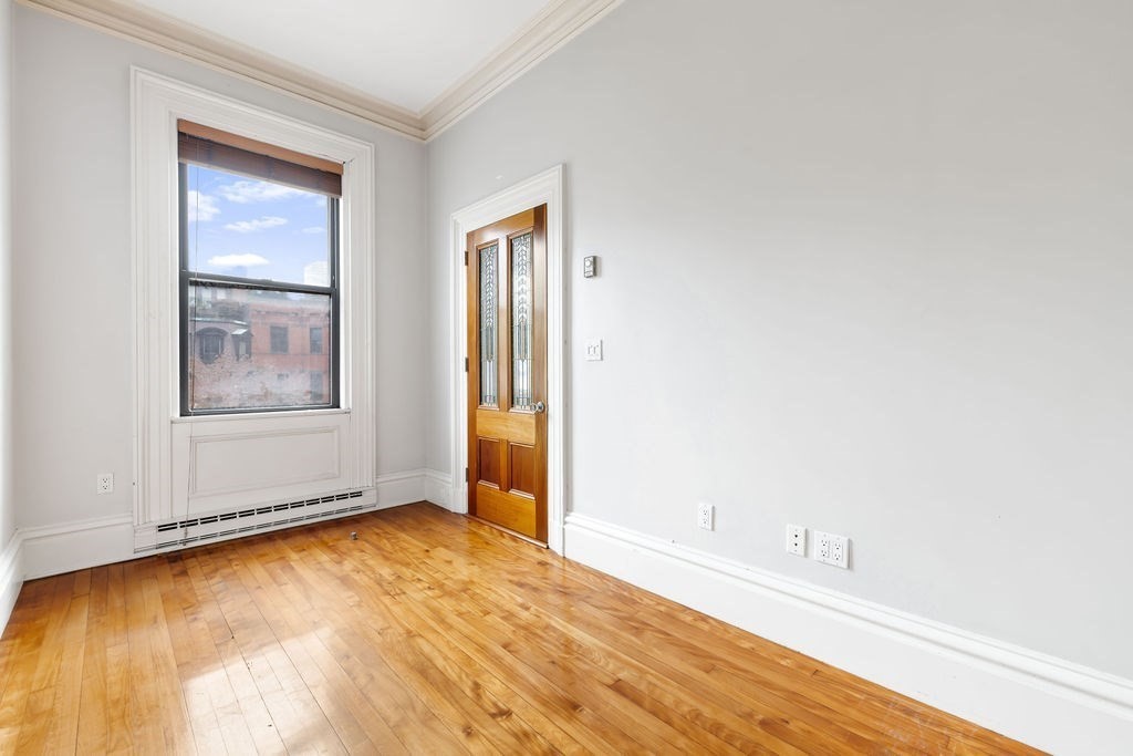 127 Marlborough # 3