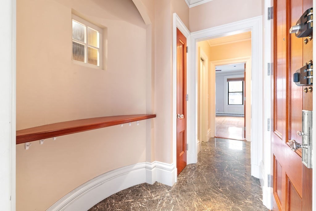 127 Marlborough # 3