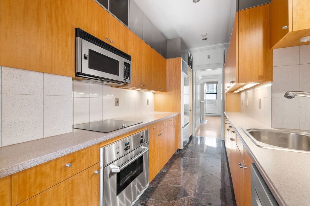 127 Marlborough # 3
