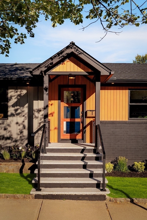 1 Packard Ave