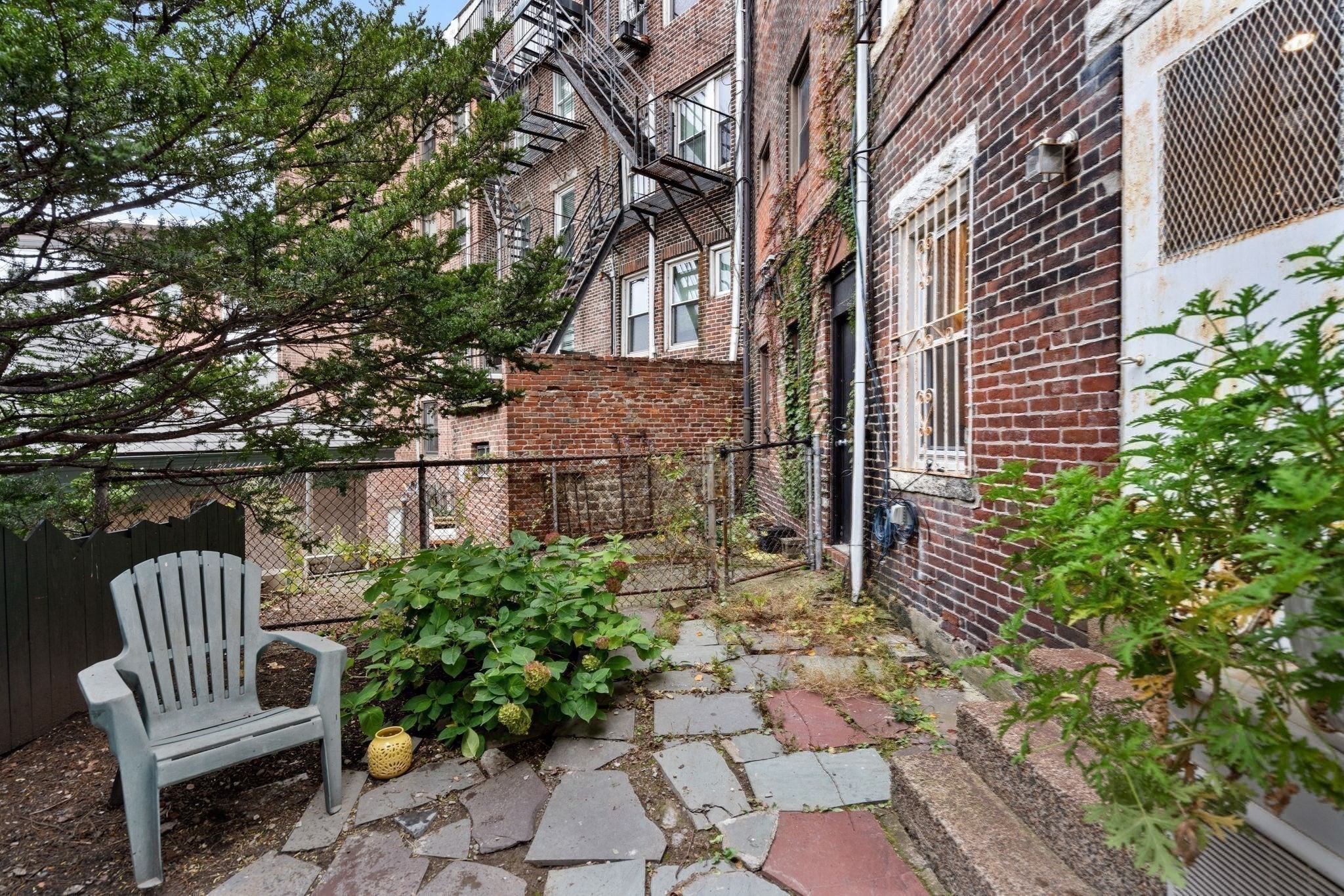 6 North Hudson Street # 1
