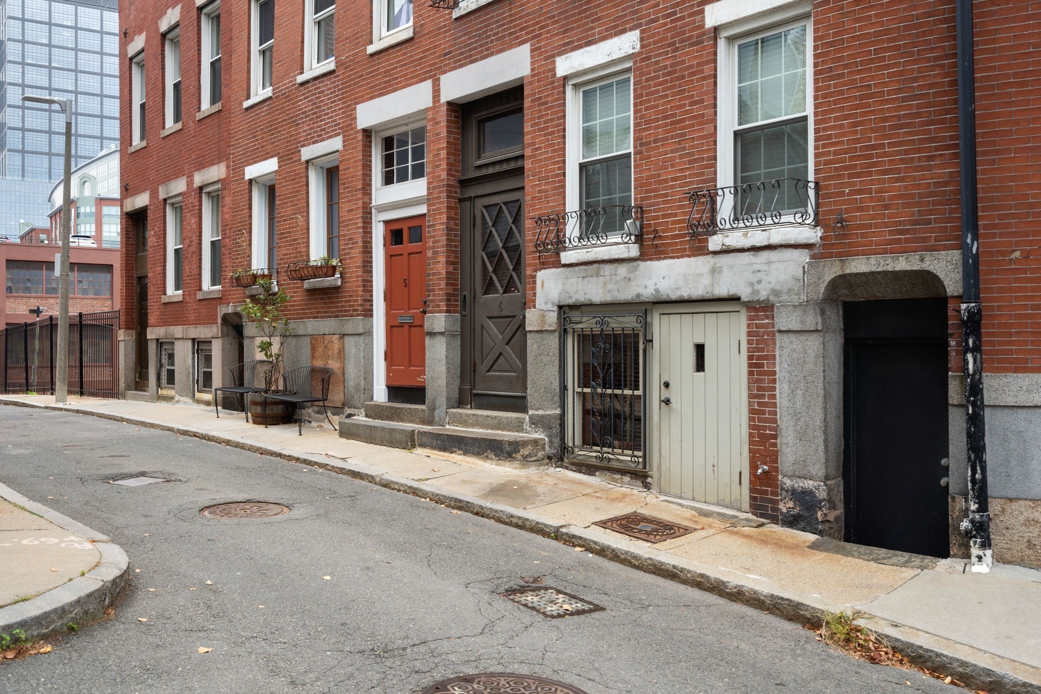 6 North Hudson Street # 1