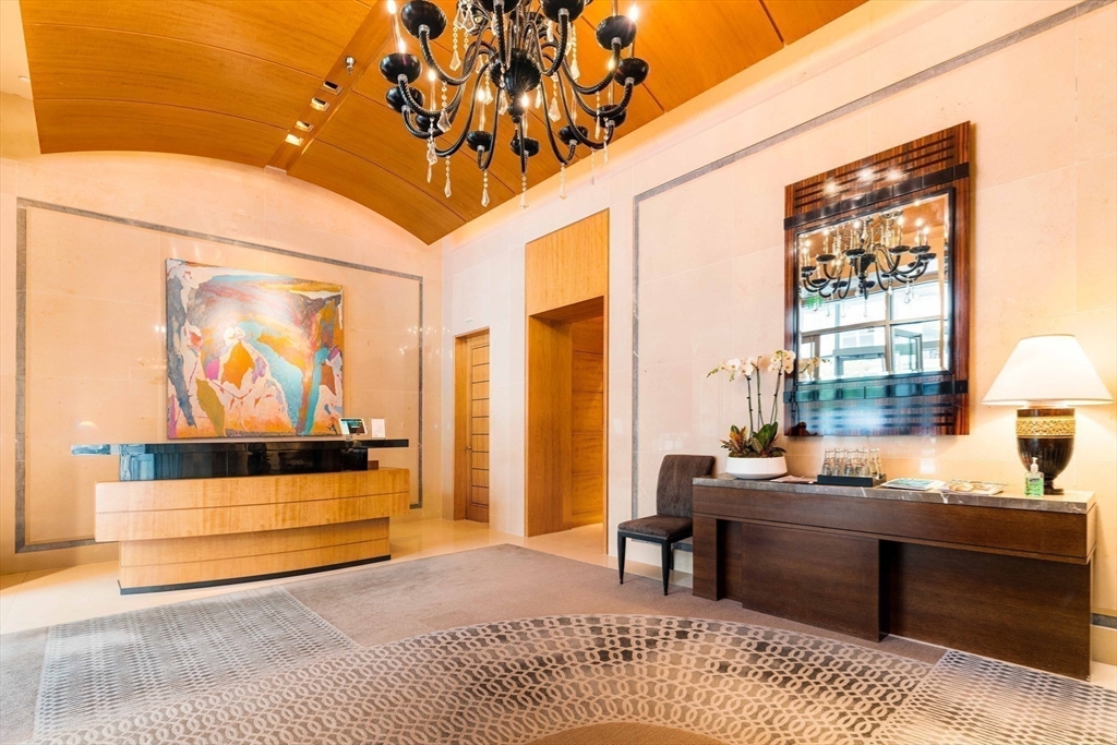 778 Boylston St # 7E