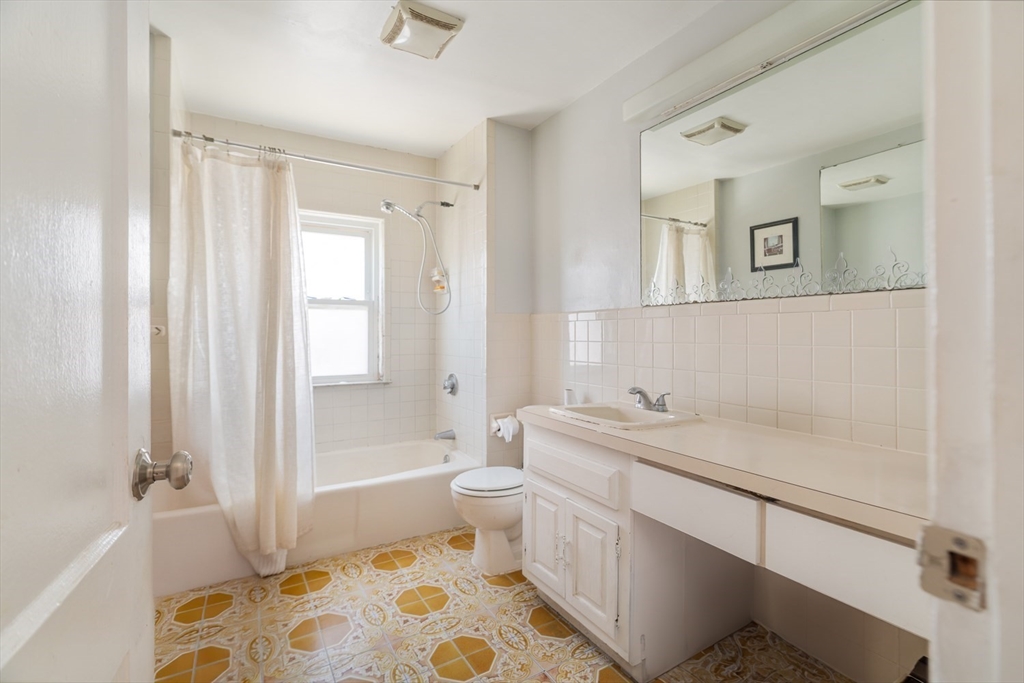 441 Broadway, Somerville