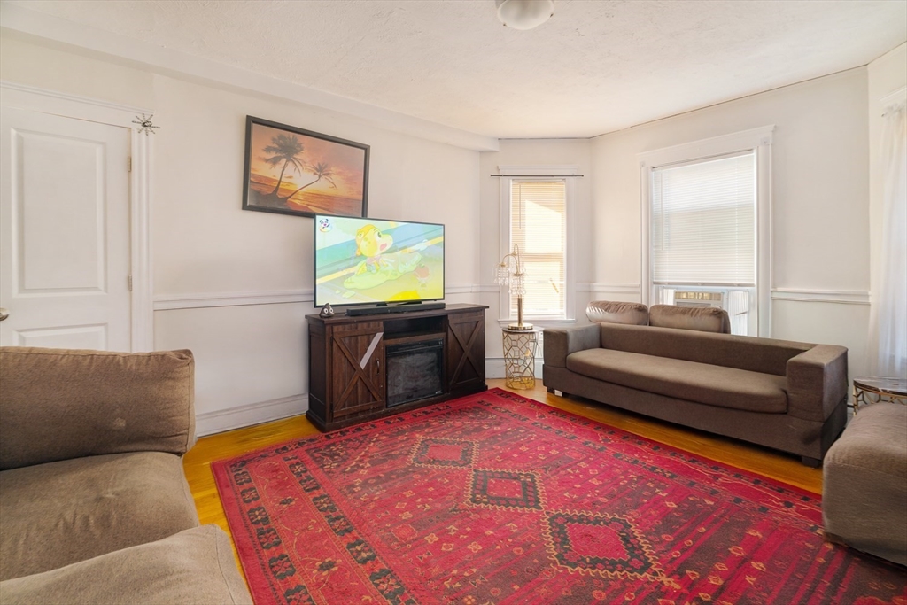 441 Broadway, Somerville