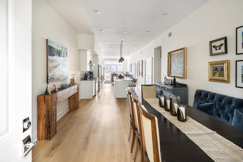 380 Bunker Hill # 108, Boston Unit: 108