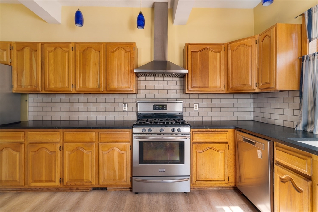 13 Berkeley St, Somerville