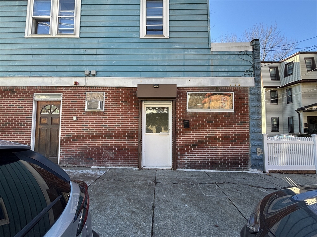 753 Winthrop Avenue