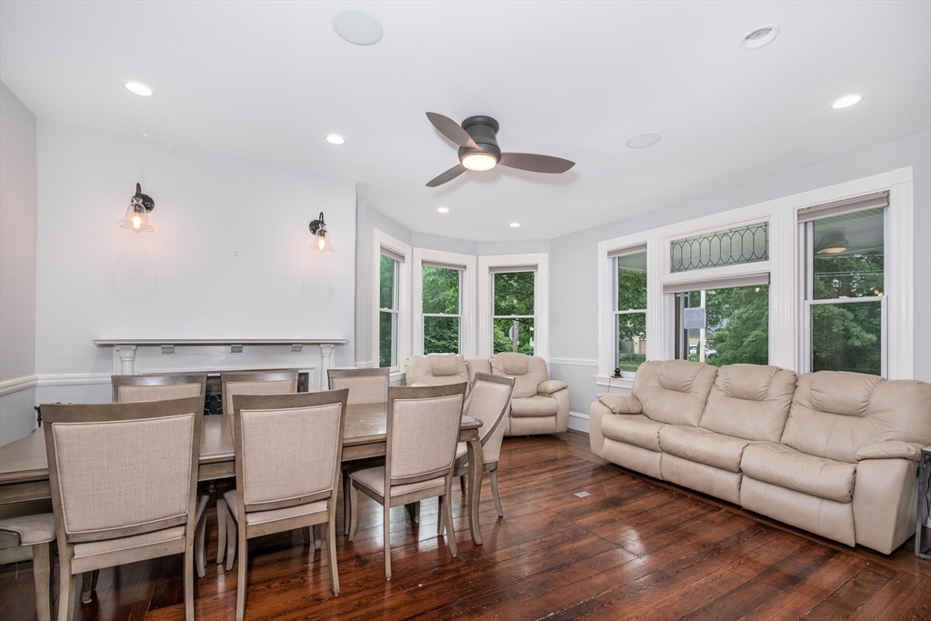 87 Hillside Rd