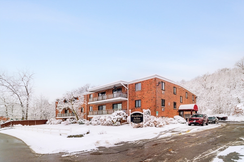 80 N Warren St # 31