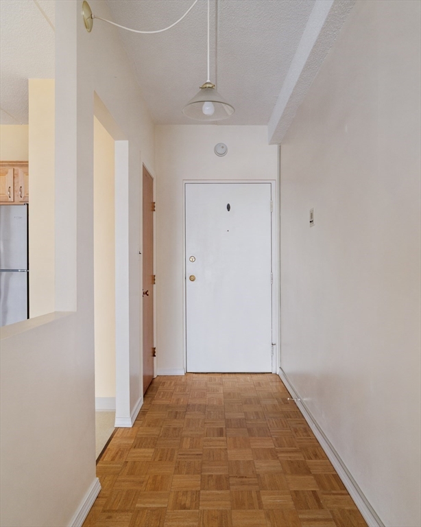 80 N Warren St # 31