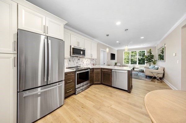 21 Totman Street # 408