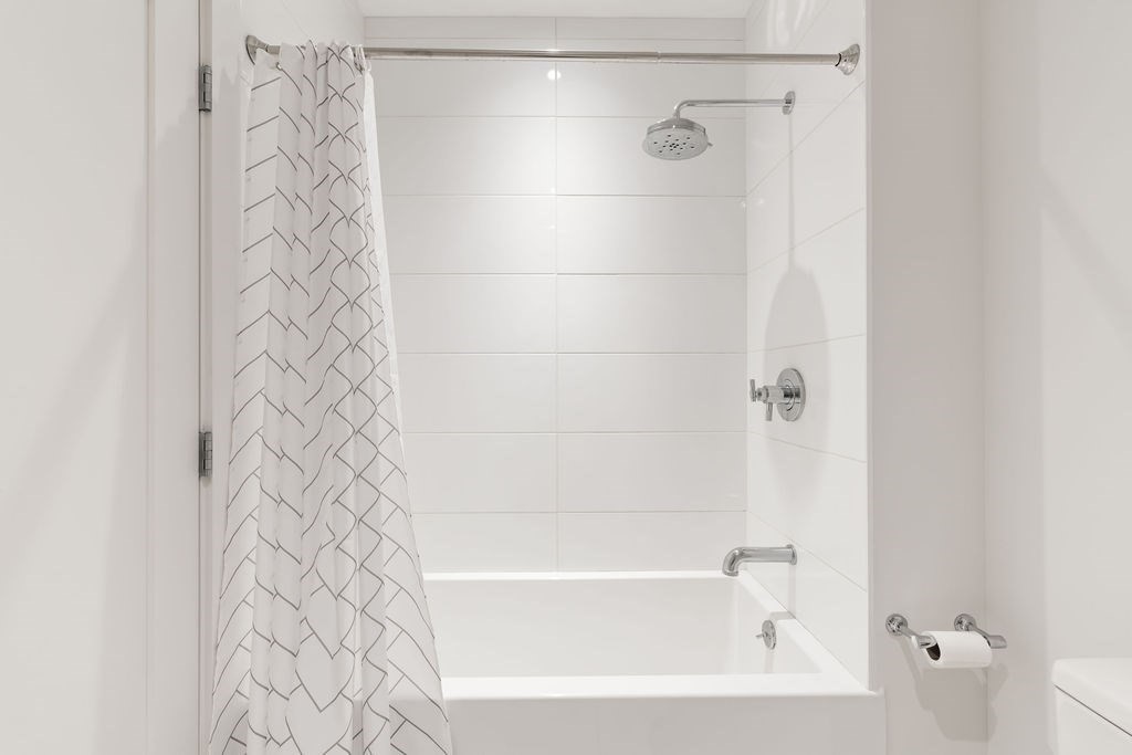 100 Shawmut Ave # 807