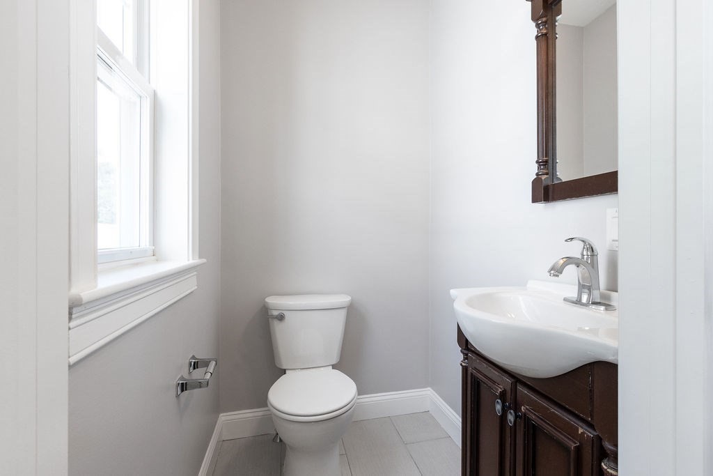 40 Stellman Rd # 3 Unit: 3-3