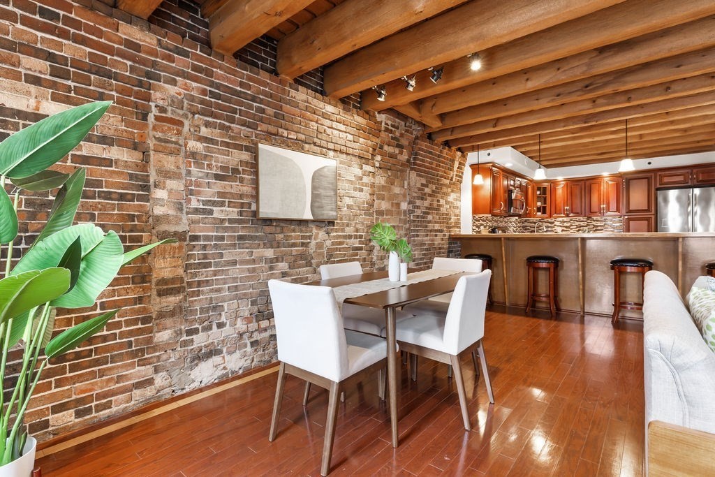 75 Fulton St # 21