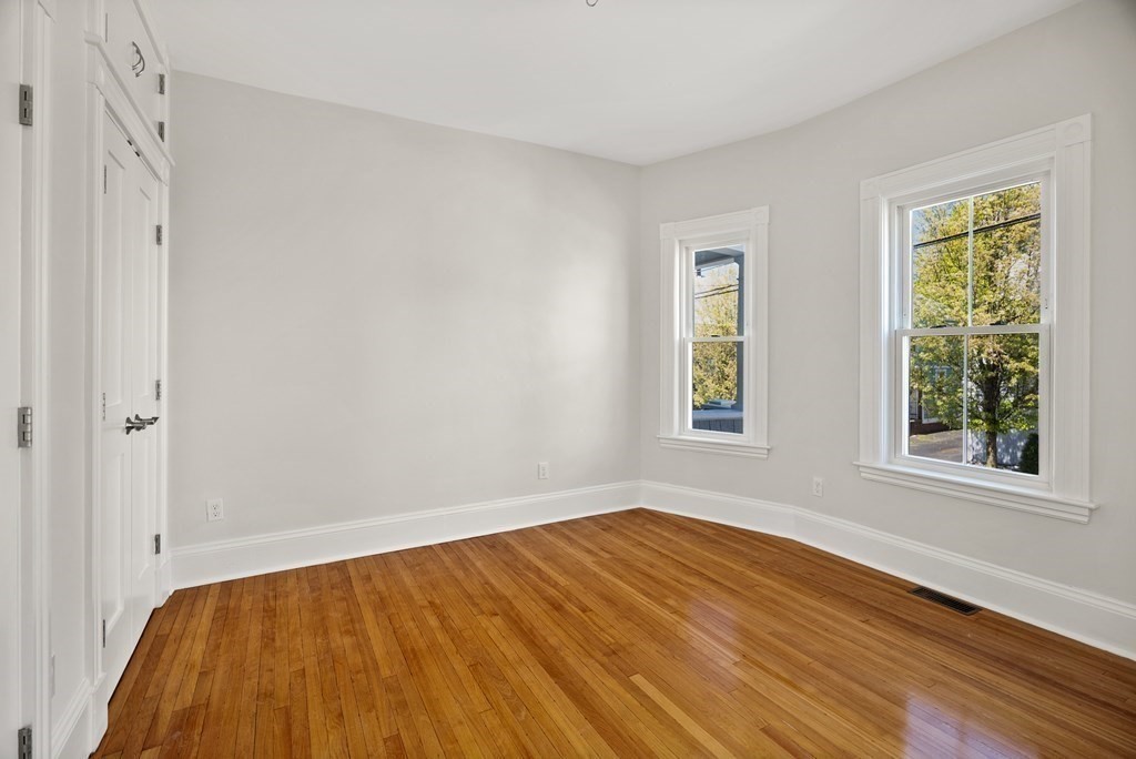 34 Henry St # 1