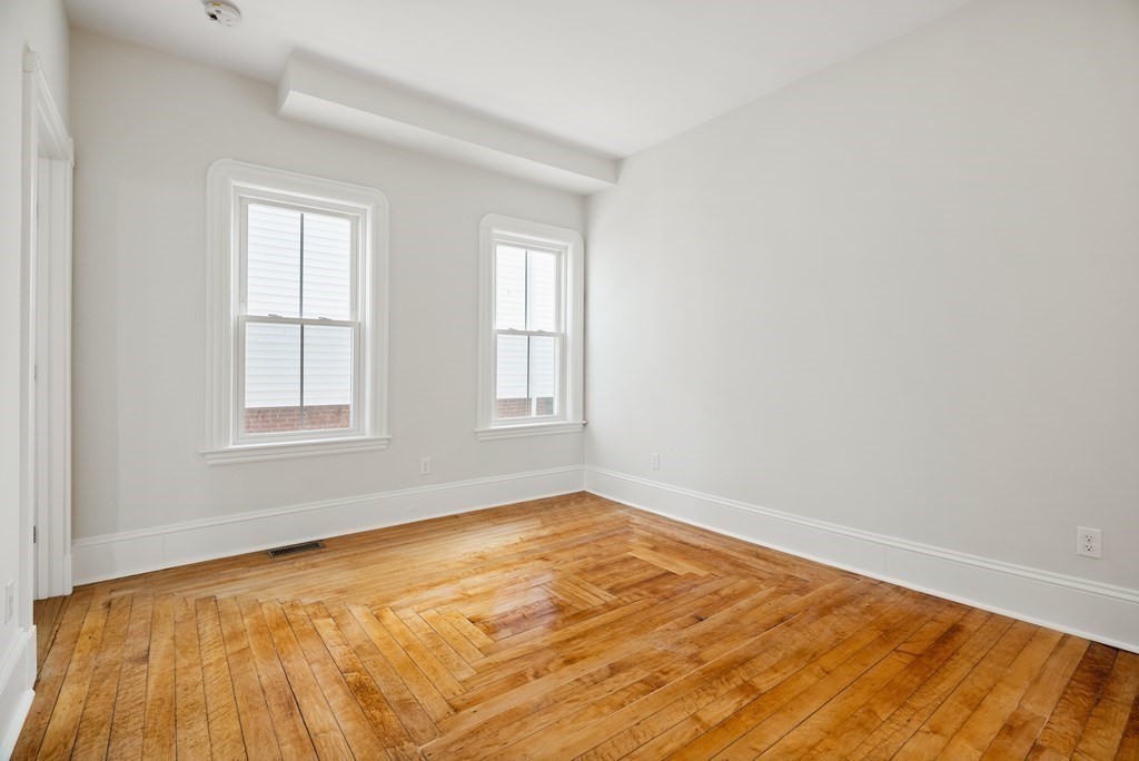 34 Henry St # 1