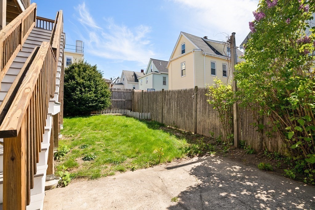 34 Henry St # 1