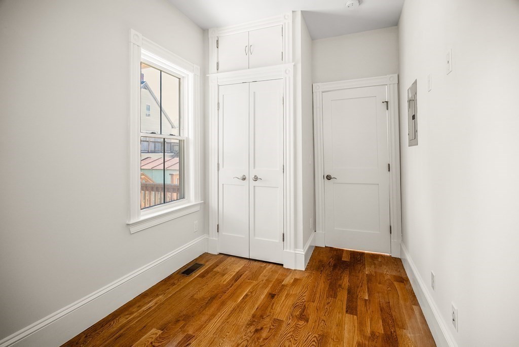 34 Henry St # 1