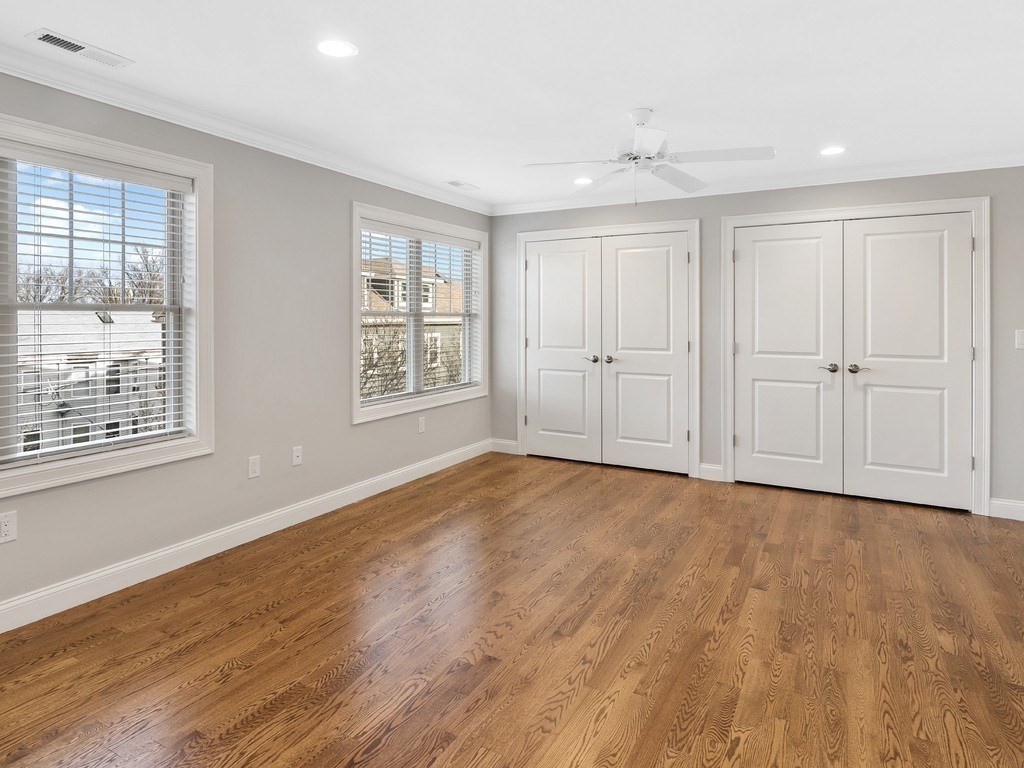 35 Lambert St # 35